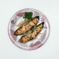 Tamago Spicy Salmon