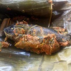 Pepes Ikan Emas