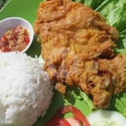 Nasi Pecel Ayam Selimut Telur Dabel