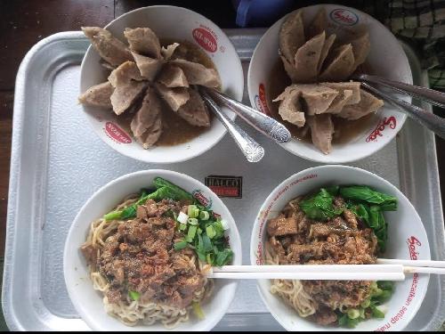 Bakso & Mie Ayam Arum Manis 2