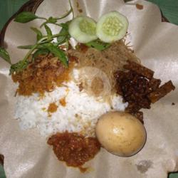 Nasi Ulam   Telur Semur  Bihun   Tempe Orek