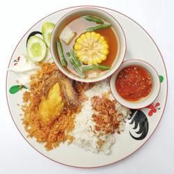 Paket Sayur Asem Ayam Kremes Kriuk