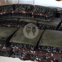 Terang Bulan Black Fores Coklat