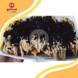 Banana Glaze Tiramissu Oreo