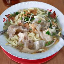 Mie Kocok Kaki Sapi