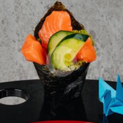 Salmon Hand Roll