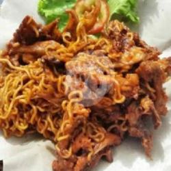 Mie Tulang Telor Ceker