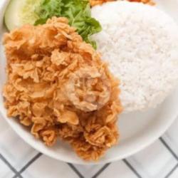 Nasi Ayam Crispy Tahu Tempe  Lalapan Original Saus Sachet