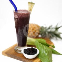 Green Berry Smoothie