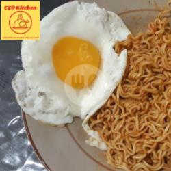 Indomie Goreng Rasa Rendang   Telor Ceplok