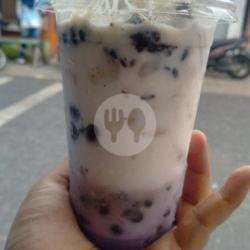 Ice Grape Boba Milk