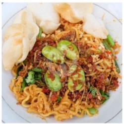 Mie Goreng Kambing Spesial  Pete