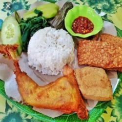 Nasi Tempong Ayam