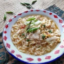 Mie Nyemek Suroboyo