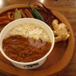 Dal Makhani Rice Bowl