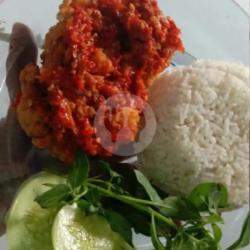 Nasi Ayam Penyet