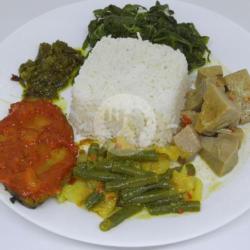 Nasi Padang Ikan Balado