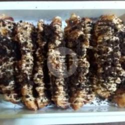 Pisang Krispi Coklat   Tiramisu   Susu