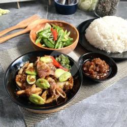 Nasi   Cumi Pete/ Jengkol   1 Side Dish   Free Sambal