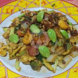 Kwetiau Goreng Istimewa