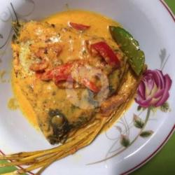 Gulai Ikan Kepala Gurame