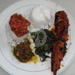 Nasi Lele Bakar