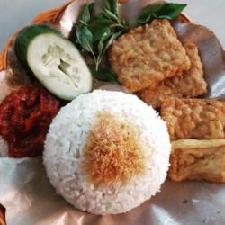 Nasi Tempe Sambal Korek/terasi