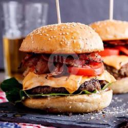 Great Bacon Cheese Burger