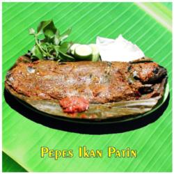 Pepes Ikan Patin Besar