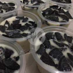 Puding Vanila Oreo