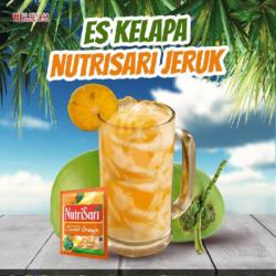 Es Kelapa Degan Nutrisari Rasa Jeruk