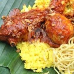 Nasi Kuning Ayam Rendang Mix Telor 1 Smbel Sllu Dpisah