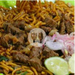 Mie Goreng Daging Kambing