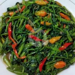 Tumis Kangkung Sambal Terasi