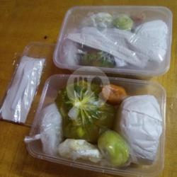 Pahe Boxs Nasi Soto 1 Setengah Telur Tanpa Ayam    Free Kerupuk