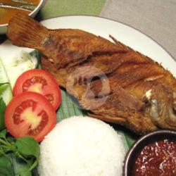 Ikan Nila Goreng Kering   Nasi