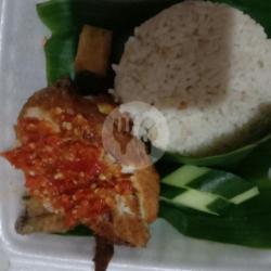 Nasi Liwet Ayam Penyet Sambal Jontor 1/8