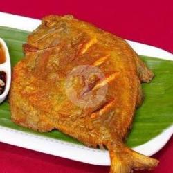 Ikan Bawal Laut Goreng Super