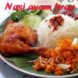 Nasi Urap   Ayam Goreng