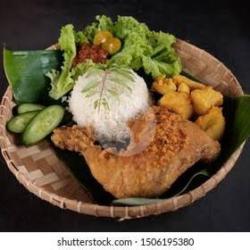 Paket Ayam Goreng Mantap