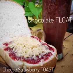 Cheese Strawberry Toast Coklat Float