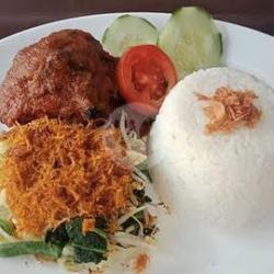 Nasi Ayam Panggang   Urap Urap