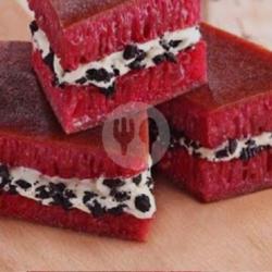 Terang Bulan Nanas Susu Redvelvet