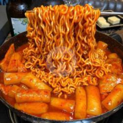 Ramyeon   Tteokbokki