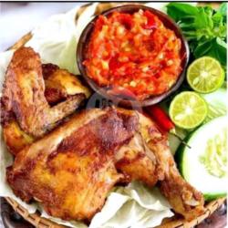 Ayam Pecel Paha Mak Nyonyoii Tanpa Nasi