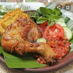 Ayam Goreng Kriuk Dada/ Paha Sama