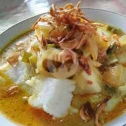 Lontong/ketupat  Sayur