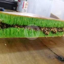 Green Pandan Kacang Coklat Wijen Susu