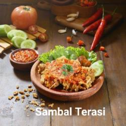 Chicken Geprek Sambal Terasi