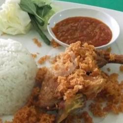 Paket Nasi Ayam Kremesan